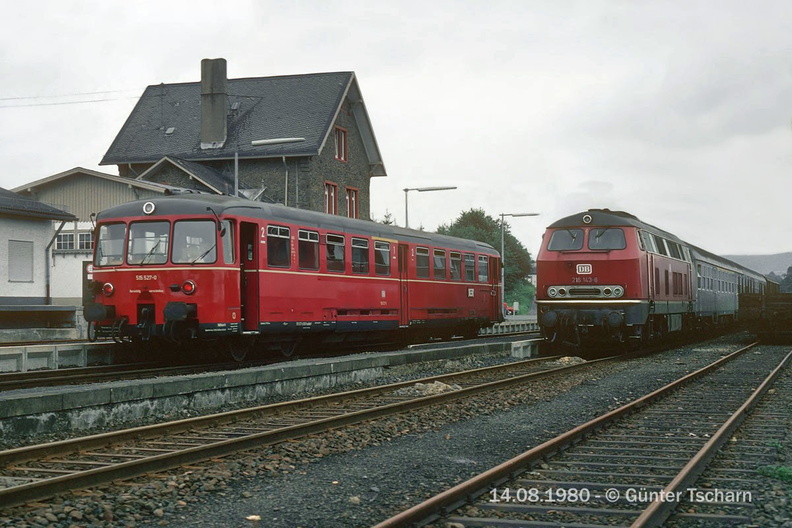 6728-700